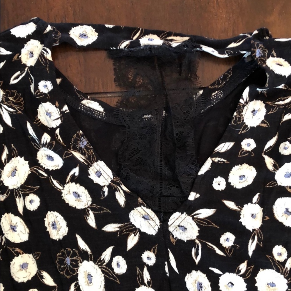 Shirt - Picture 2 of 3